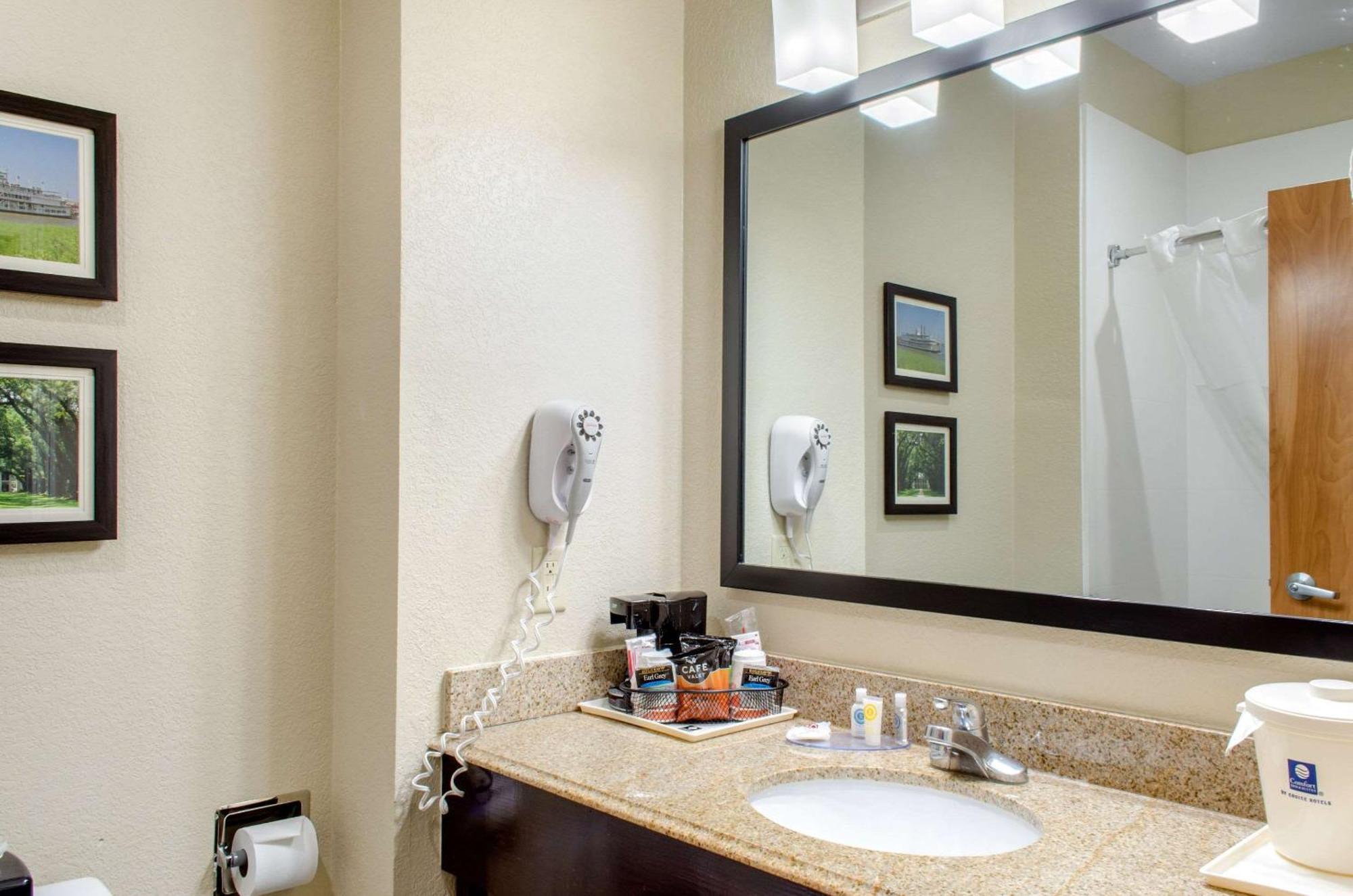 Comfort Inn & Suites Covington - Mandeville المظهر الخارجي الصورة