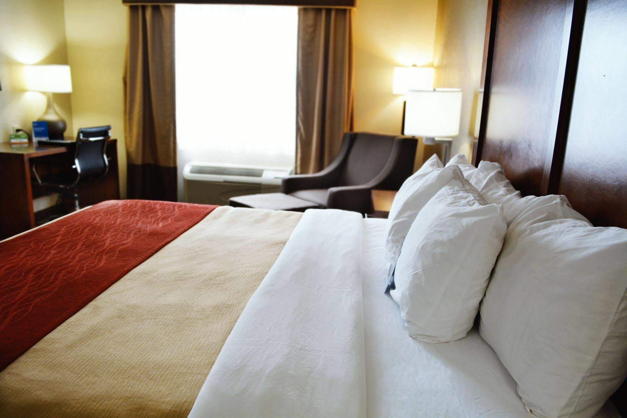 Comfort Inn & Suites Covington - Mandeville المظهر الخارجي الصورة