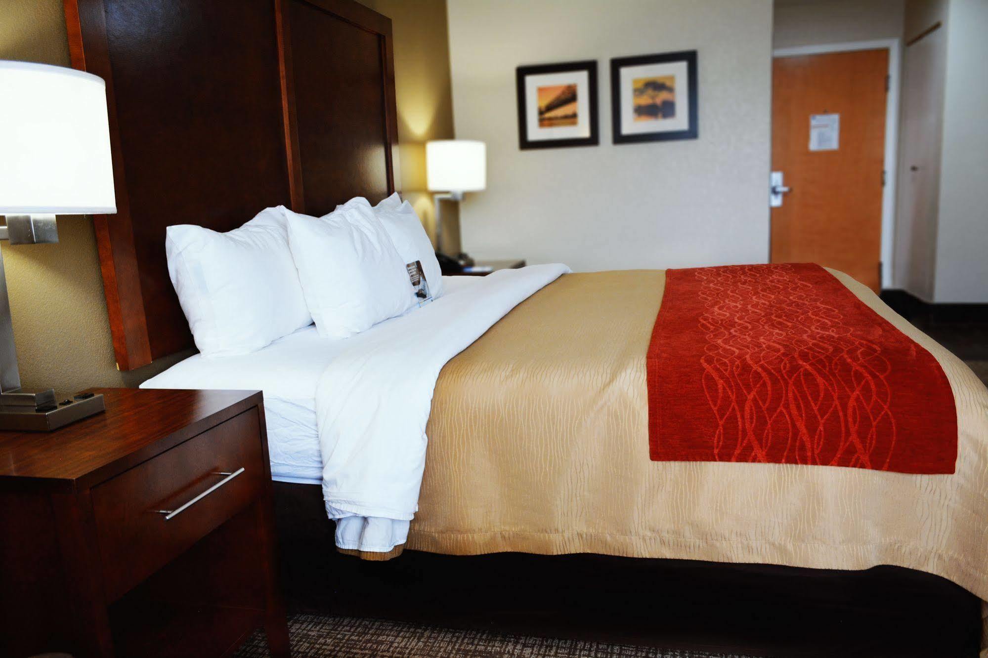 Comfort Inn & Suites Covington - Mandeville المظهر الخارجي الصورة